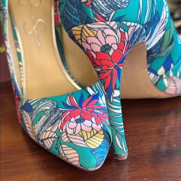 Jessica Simpson size 6, Floral Print Women's Stiletto Heels - Picture 2 of 16